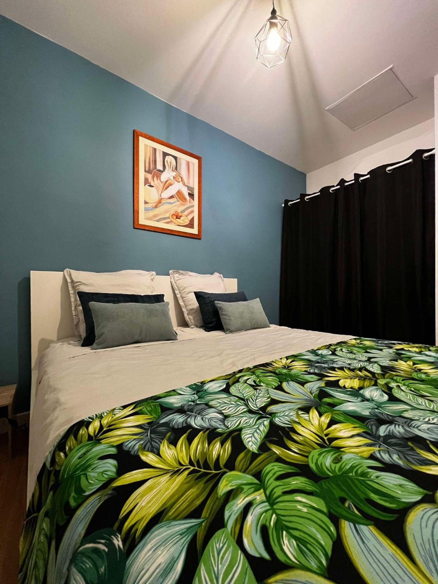Appartement Le Flamboyant - Wifi - Central - Cosy 엑스레뱅 외부 사진